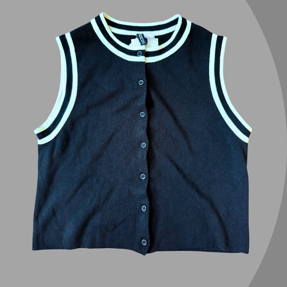 H&M Women's Black Sleeveless Button Down Shirt Size Medium